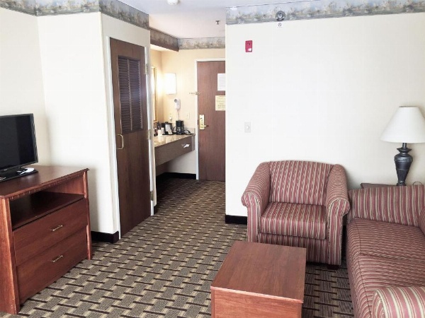 Baymont by Wyndham Waterford/Burlington WI image 16