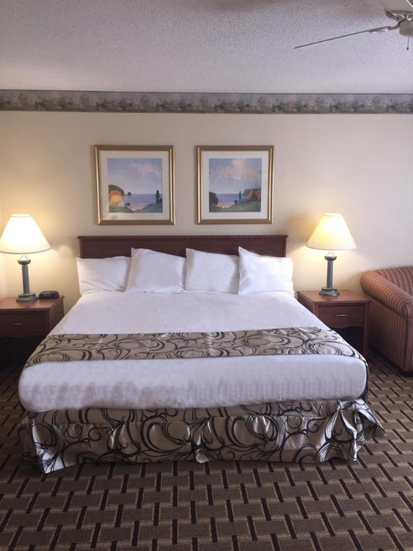 Baymont by Wyndham Waterford/Burlington WI image 20